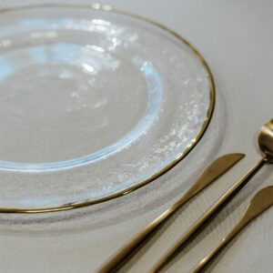 Platzteller Glas mit Goldrand milchig ⌀ 33cm