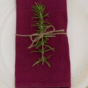 Leinenservietten in bordeaux, beere (Stonewashed)
