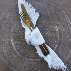 Musselinservietten in Eisblau