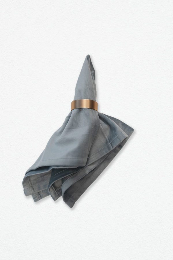 Stoffserviette aus Samt / Velours in Frozen Blue