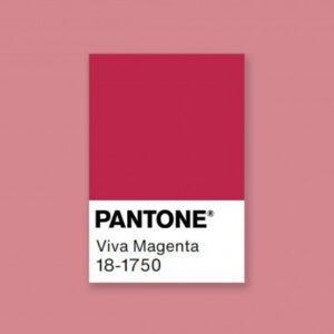 Leinenservietten in Viva Magenta, color of the year 2023